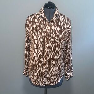 **LIKE NEW** BROWN AND WHITE SHIRT